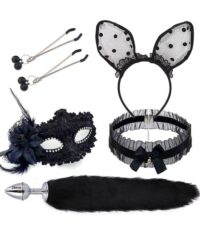 Kit Rabo de Raposa com Tiara de Orelhas, Grampos para os seios em Metal e Gargantilha e Mascara